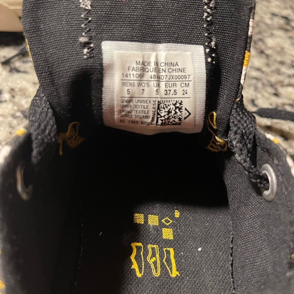 Converse Sneakers Vintage in Yellow and Black Leopard Print - Picture 7 of 10